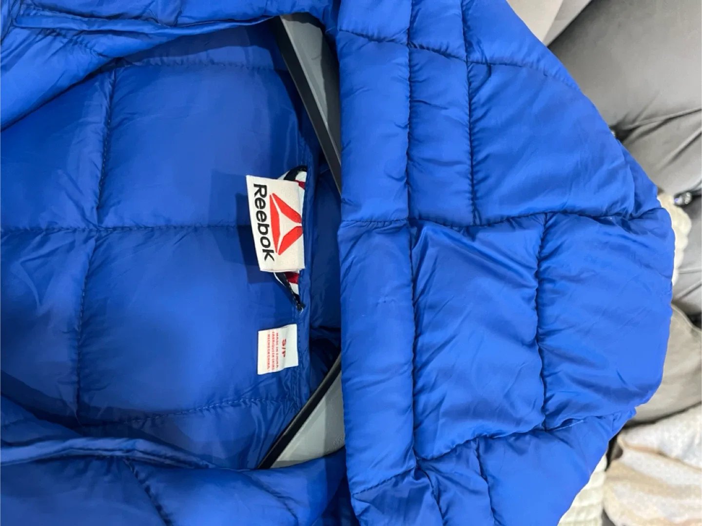 Brand new with tag Reebok Blue Puffer Jacket image indicator(5)