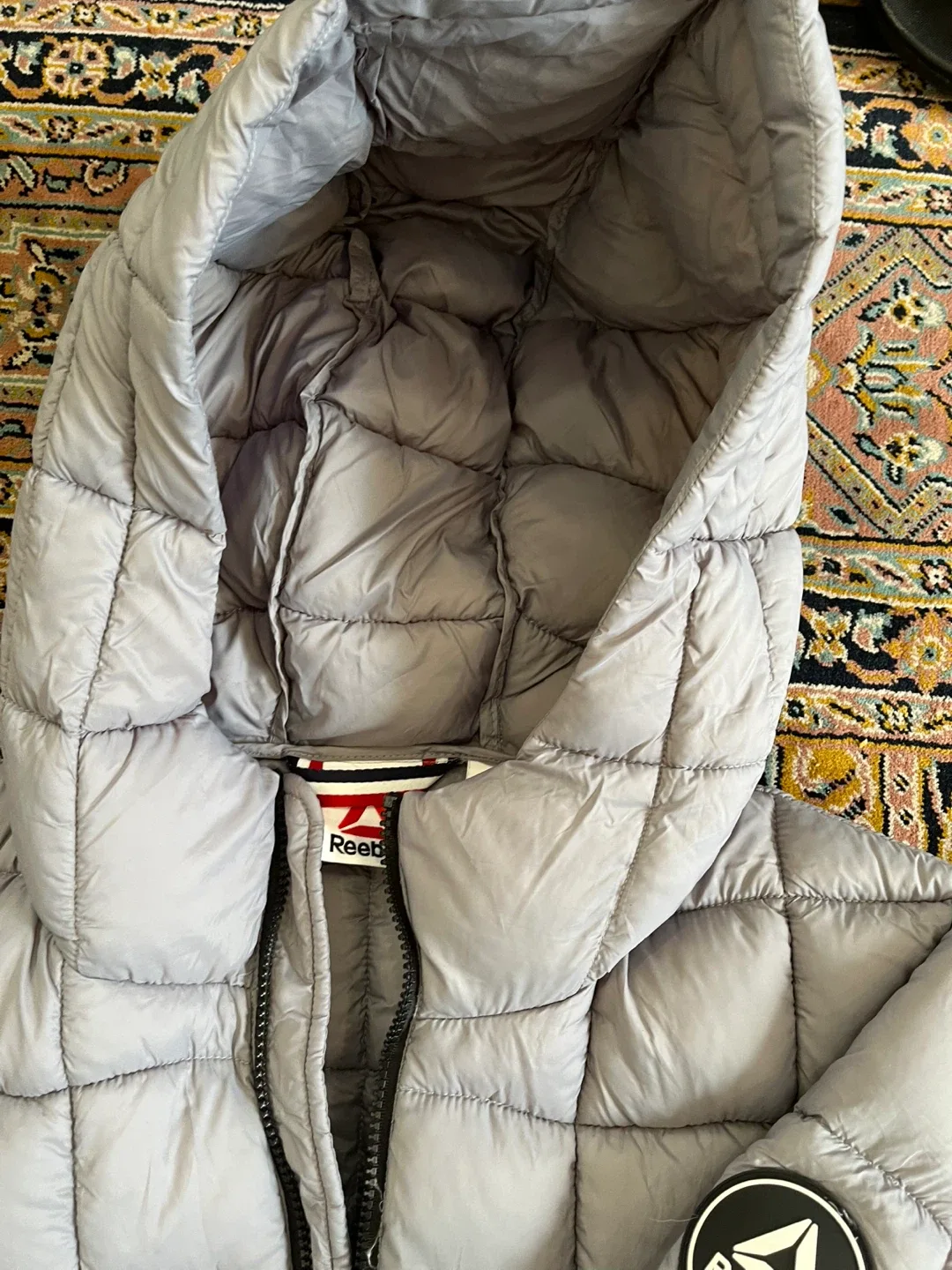 Brand new with tag Reebok Puffer Jacket - Size L image indicator(2)