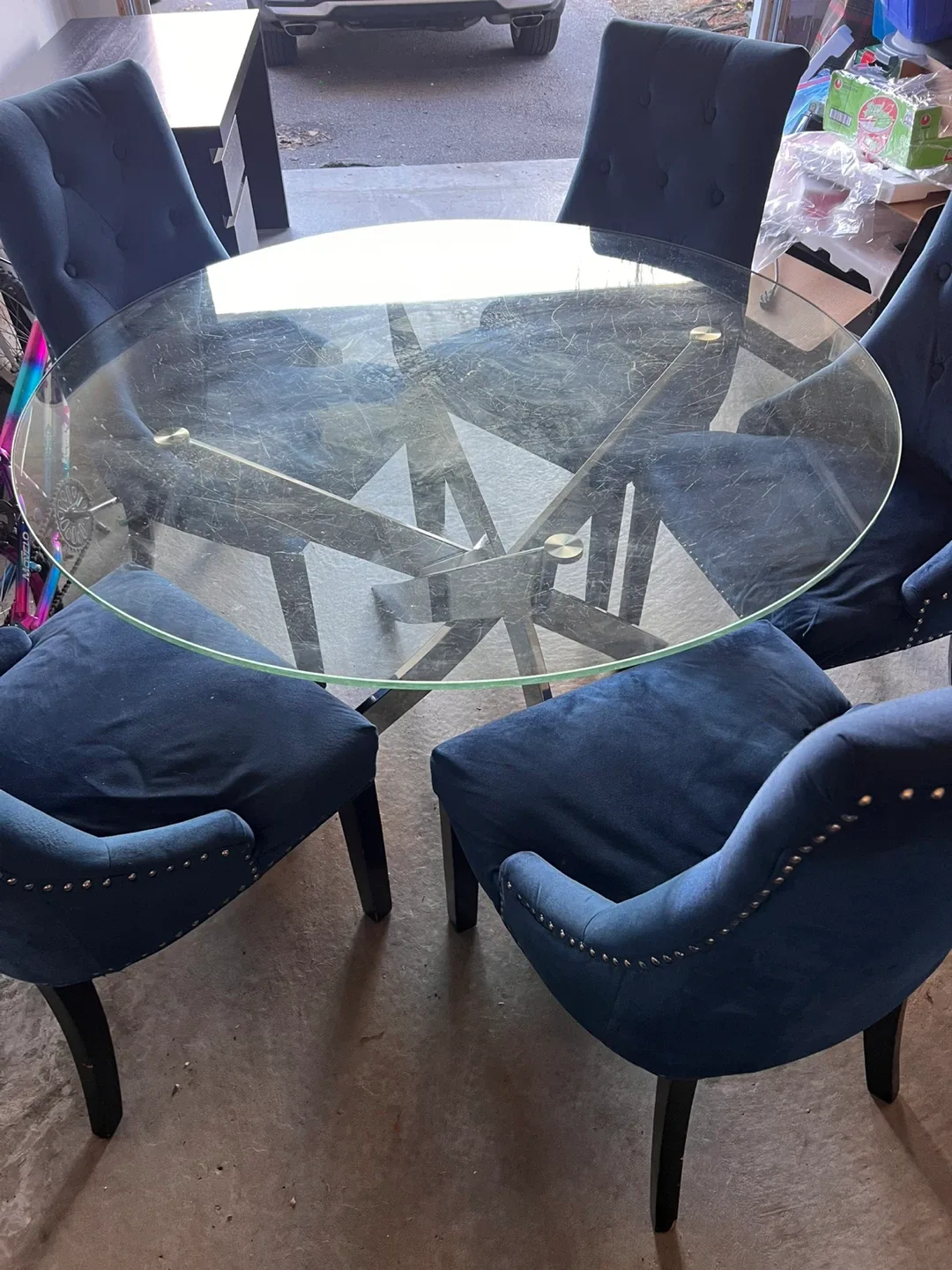 Glass Top Dining Table with 5 Blue Chairs image indicator(3)