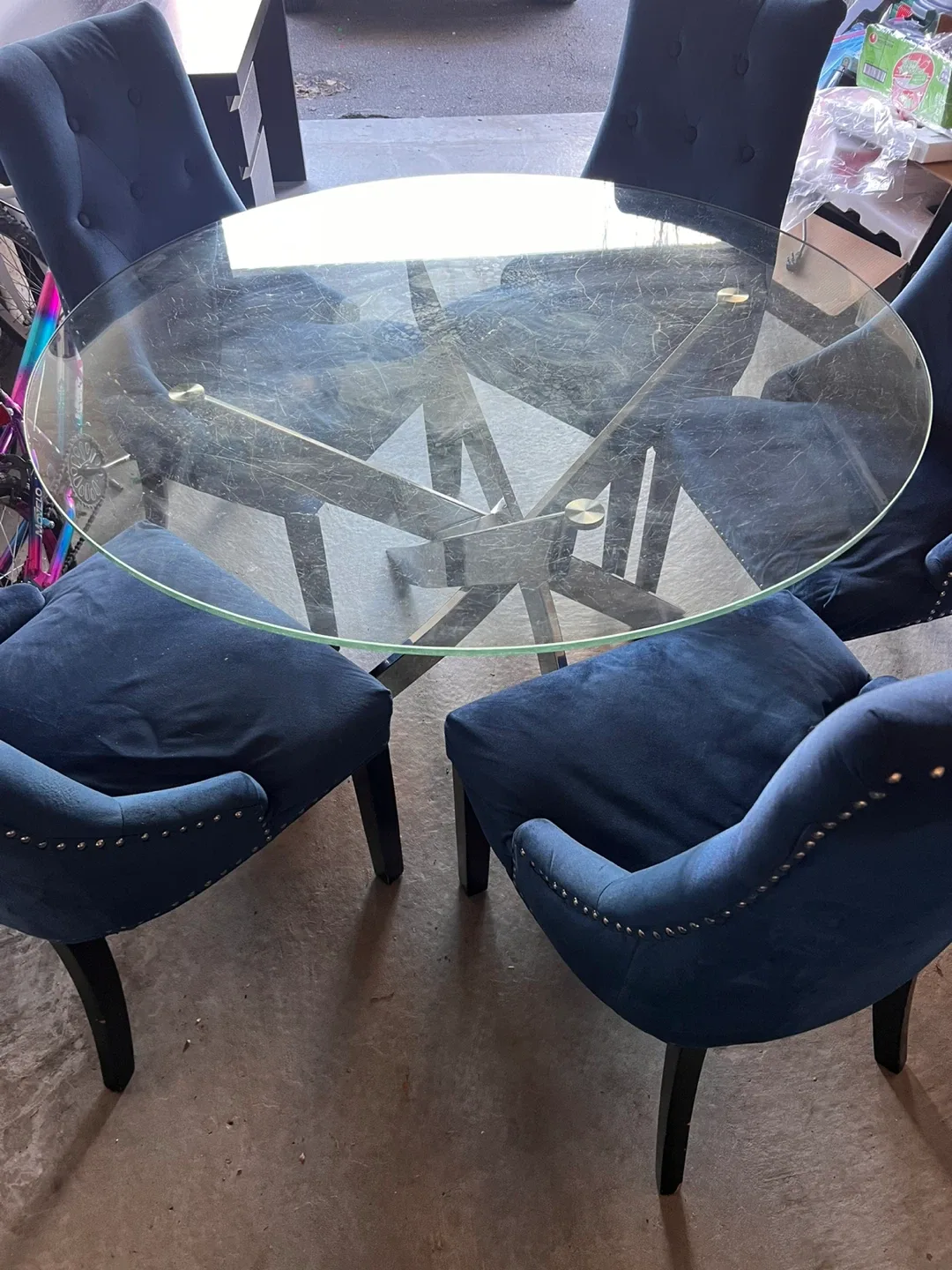 Glass Top Dining Table with 5 Blue Chairs image indicator(2)