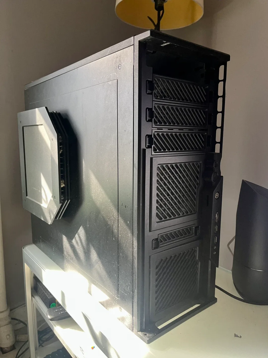 Black Computer Case image indicator(2)