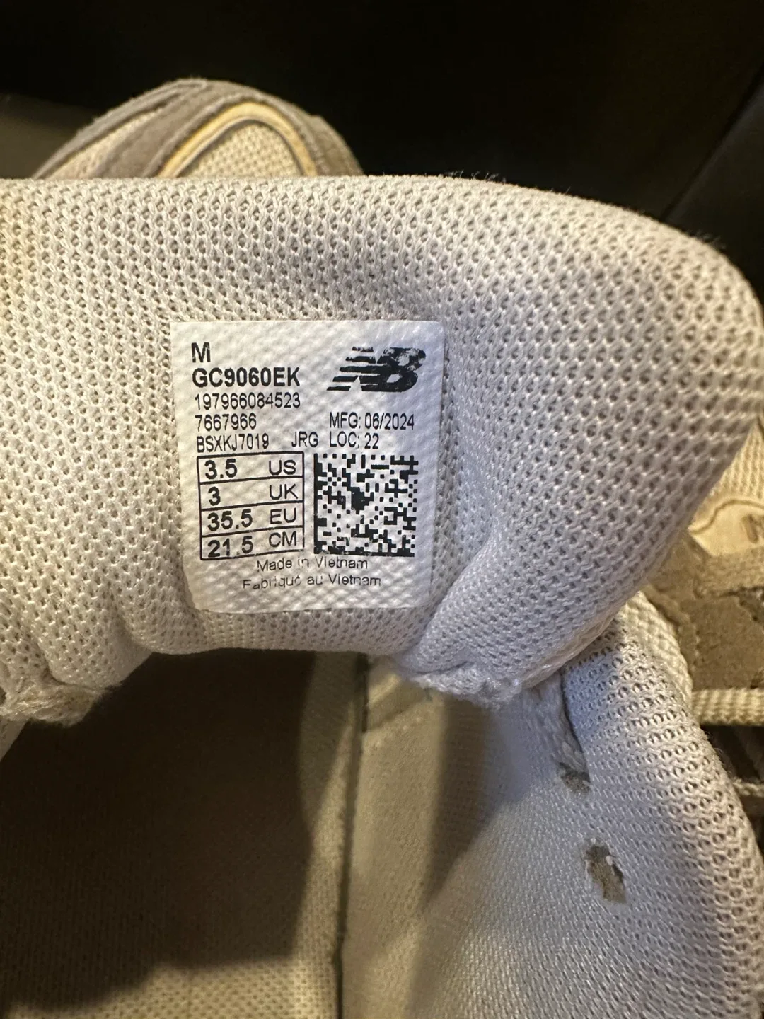 New Balance GC9060EK Gray Sneakers - US 3.5 image indicator(3)