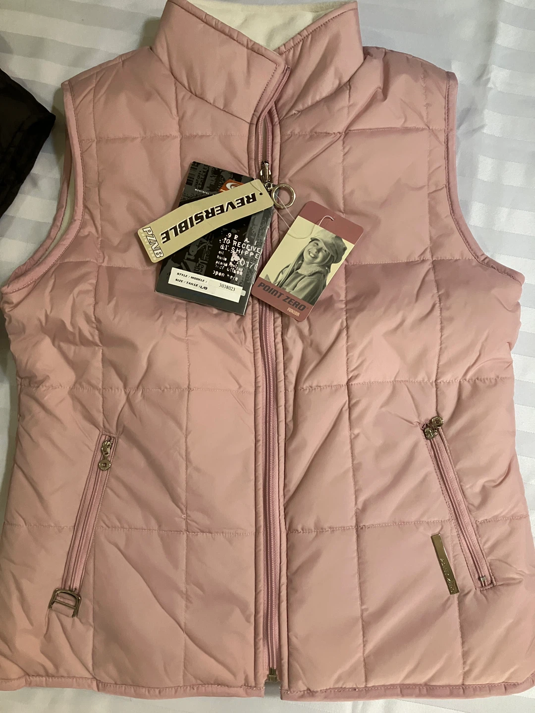 Puffer Vest- for Girls ages 9above.  Black&Pink $20for both - photo 3