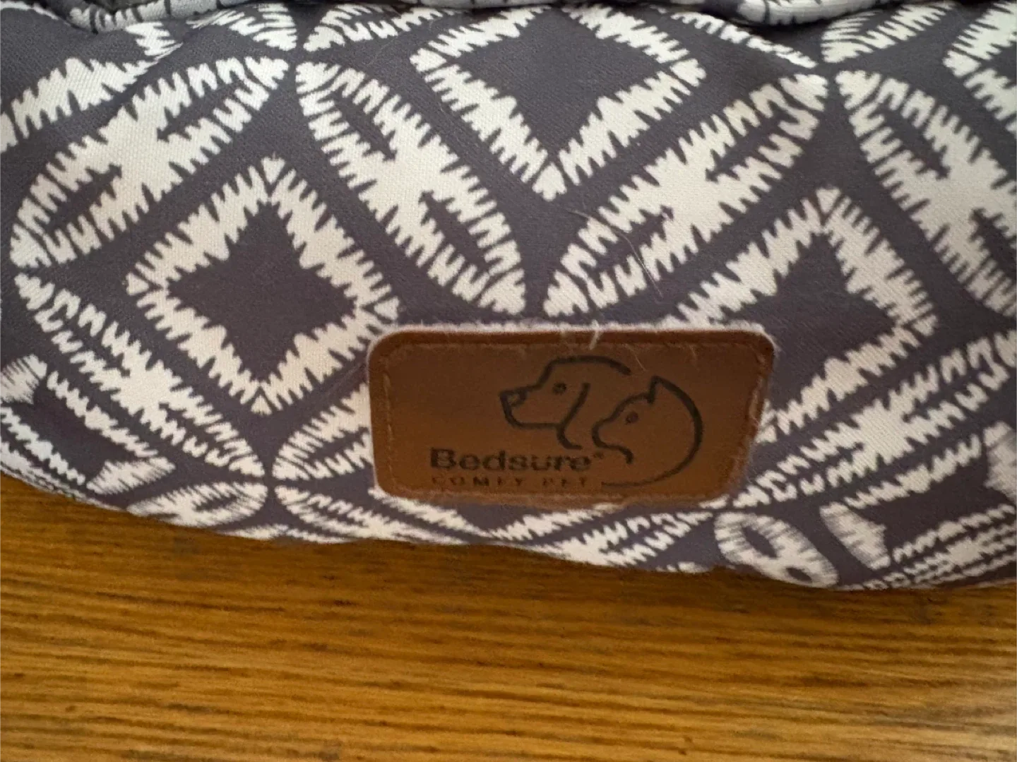 Small round dog bed image indicator(2)