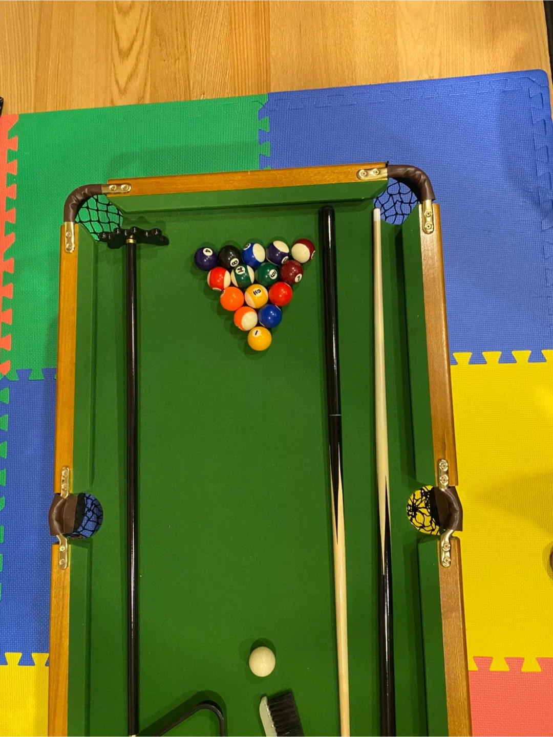 Table top Pool Table with Accessories image indicator(3)
