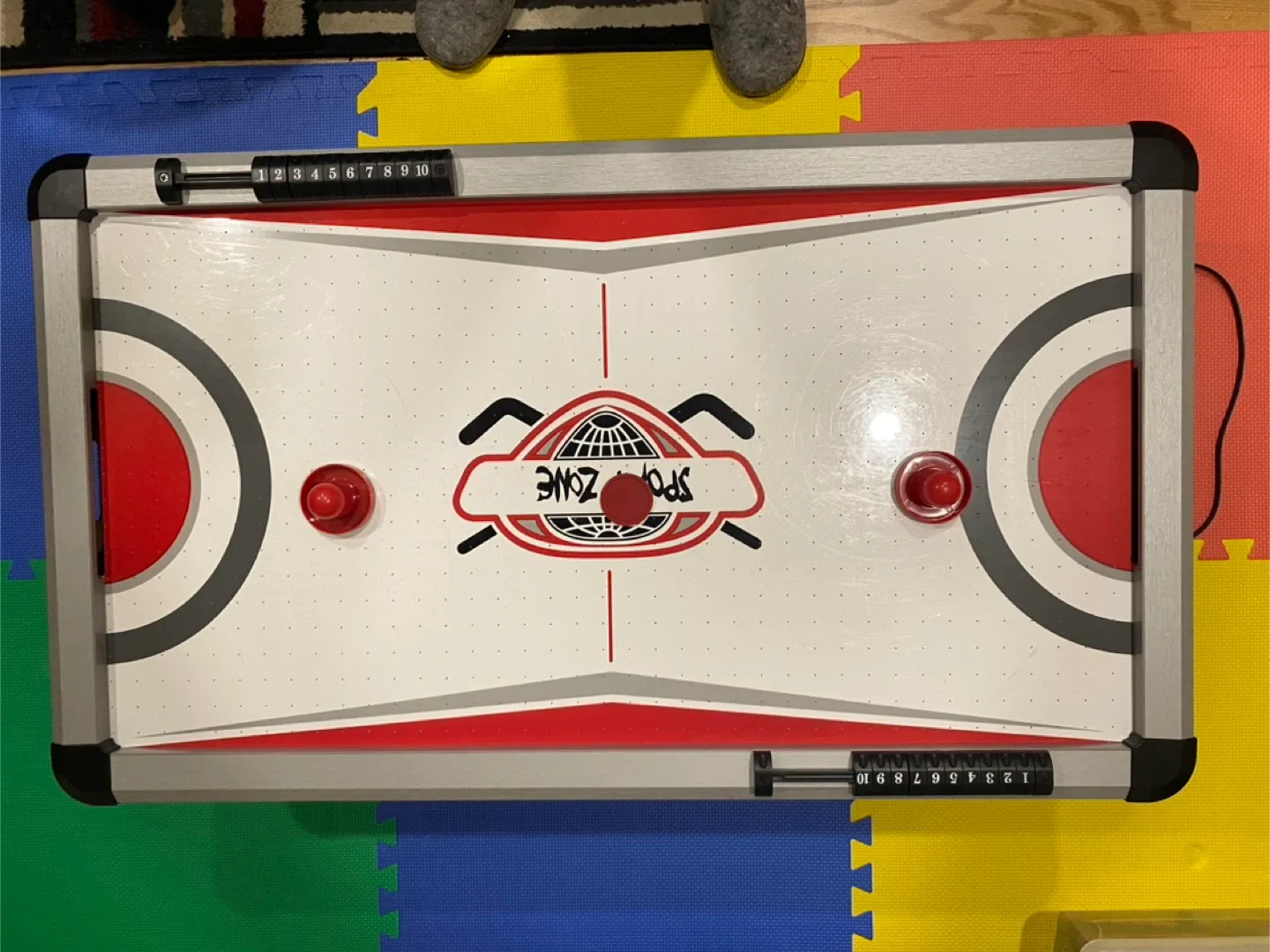 Sport Zone Air Hockey Table image indicator(2)