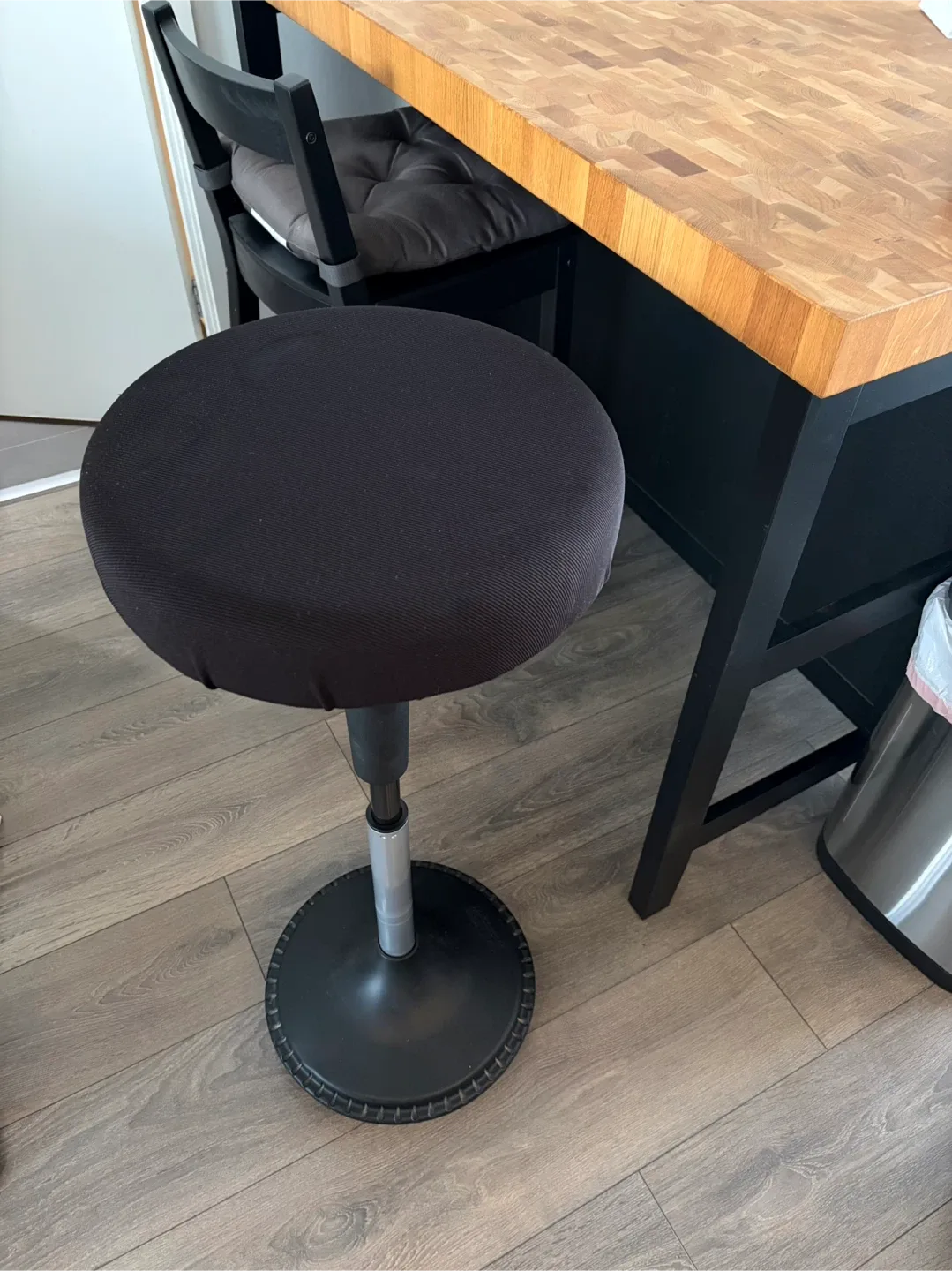 Black Wobble Balance Stool - Adjustable