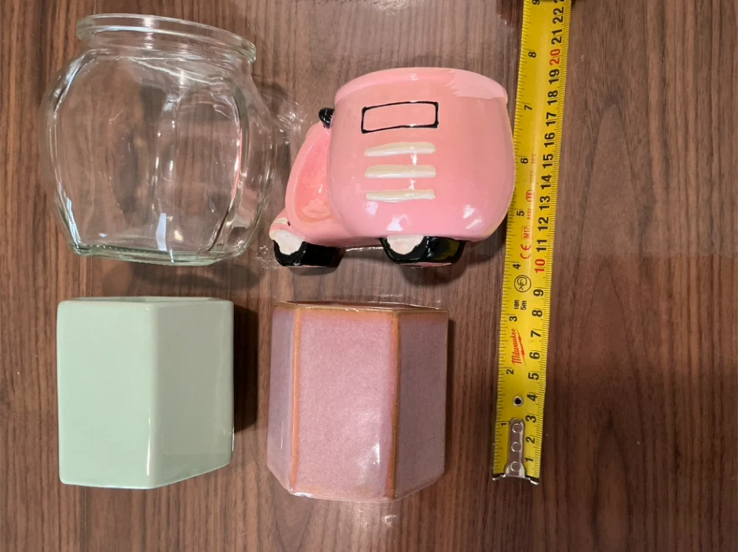 Four Assorted Decorative Planters image indicator(6)