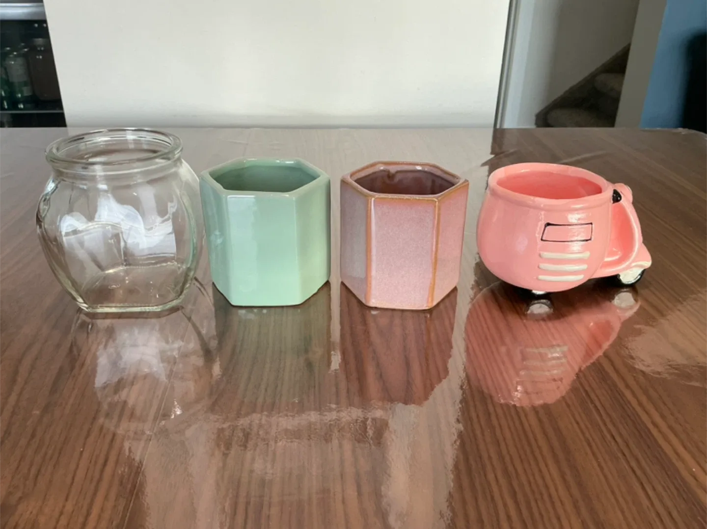 Four Assorted Decorative Planters image indicator(2)