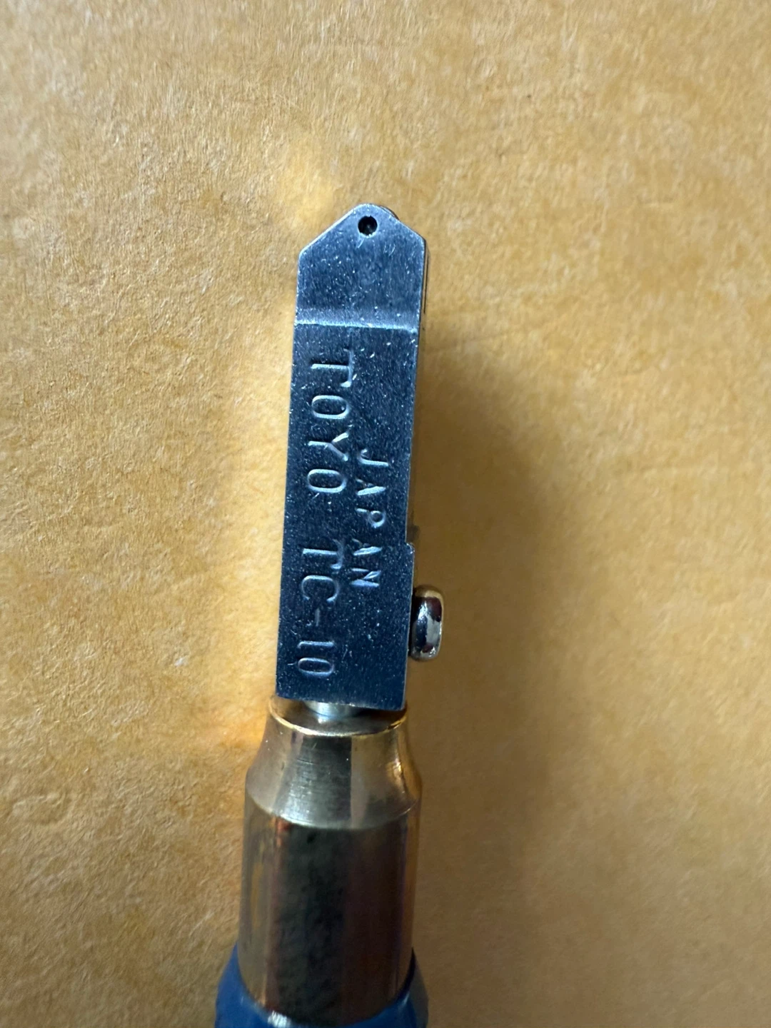 Toyo TC-10 Glass Cutter - Blue Handle