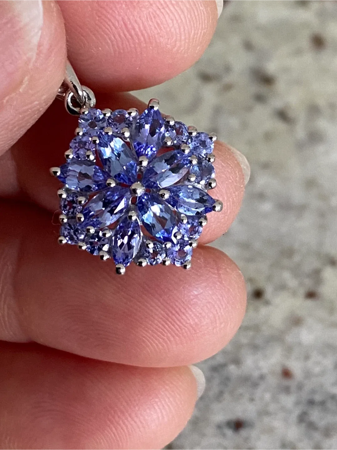 New Natural Tanzanite & Sterling Silver Pendant image indicator(2)