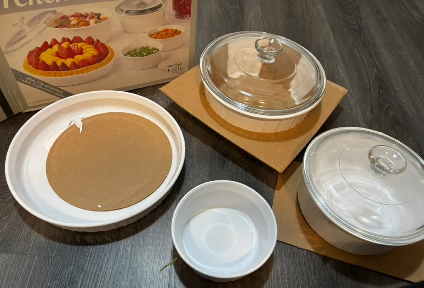 CorningWare French White 7-Piece Cookware Set image indicator(3)