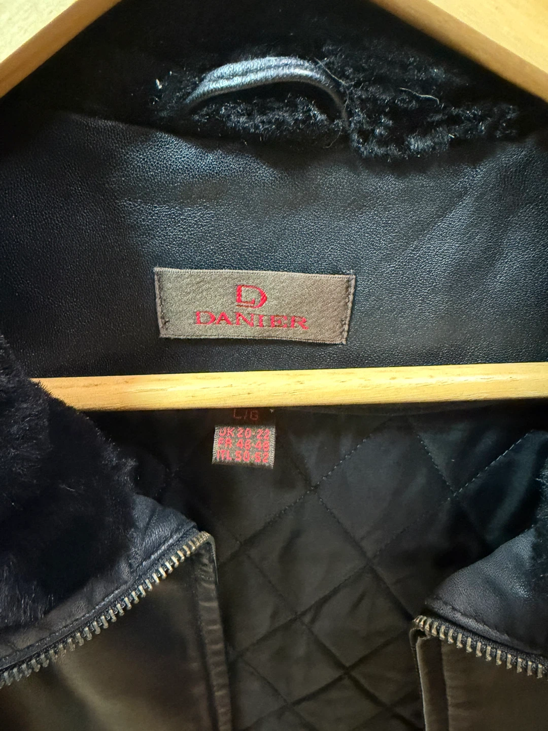 Danier Black Leather Coat - Size Large - photo 3