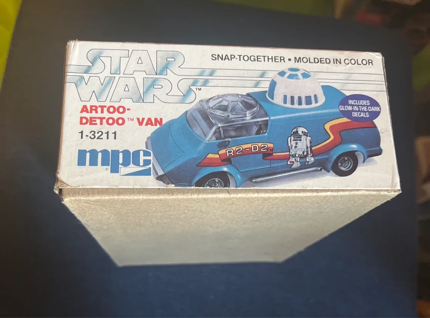 Star Wars Artoo-Detoo Van 1-3211 MPC Model Kit image indicator(3)