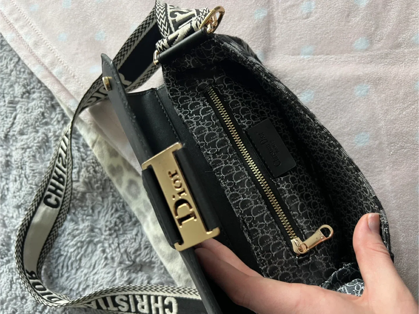 Christian Dior Black Saddle Bag image indicator(4)