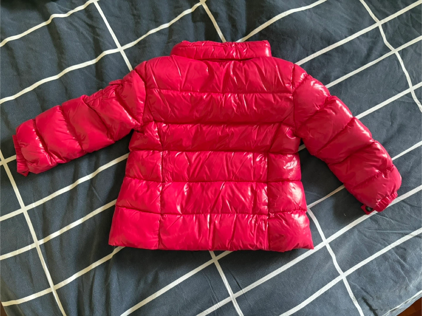✨ Moncler Kids Down Jacket 2T– Authentic Luxury ✨ - photo 3