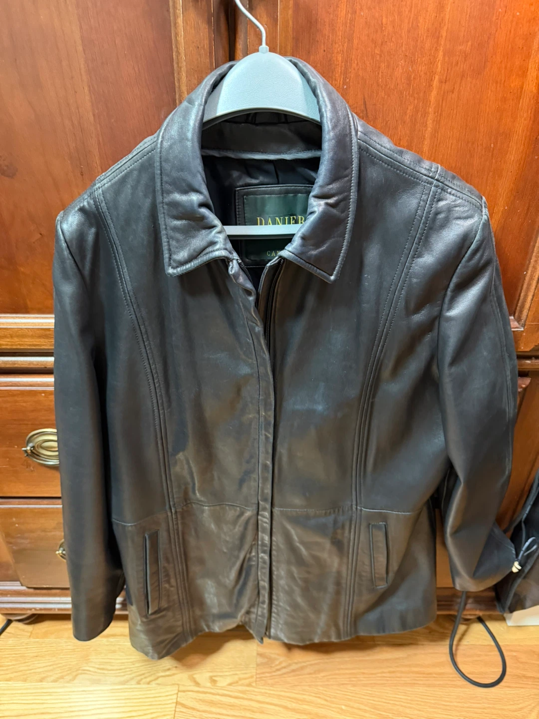 Danier Black Leather Jacket XL/TG - photo 3