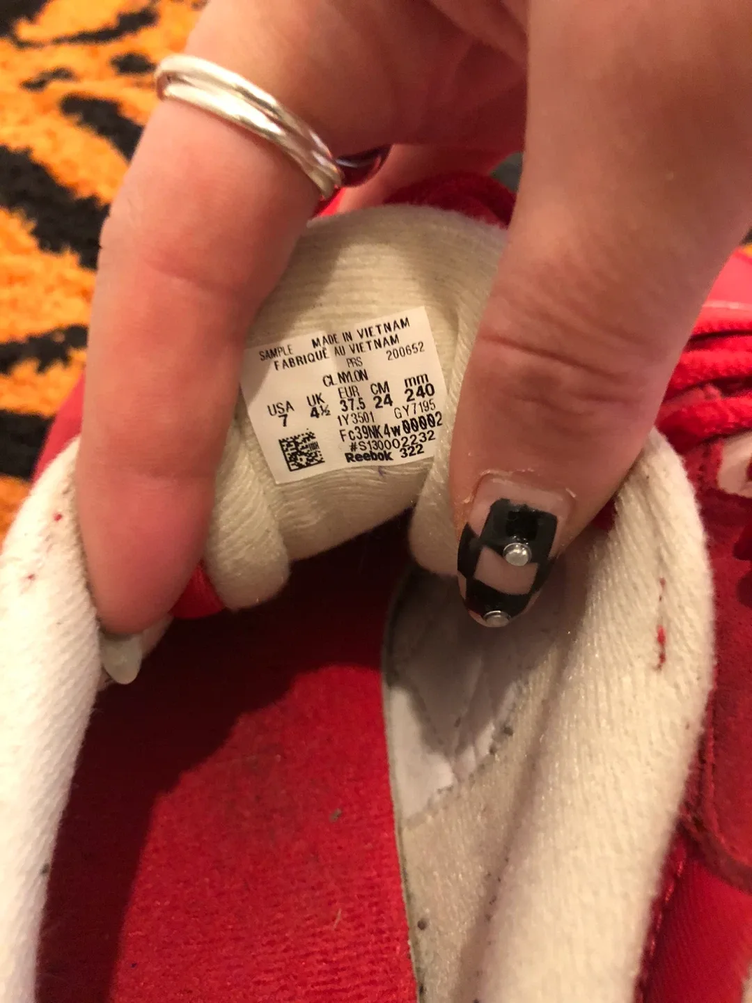 Reebok Classic Nylon Red Sneakers - Women's Size 7 image indicator(3)