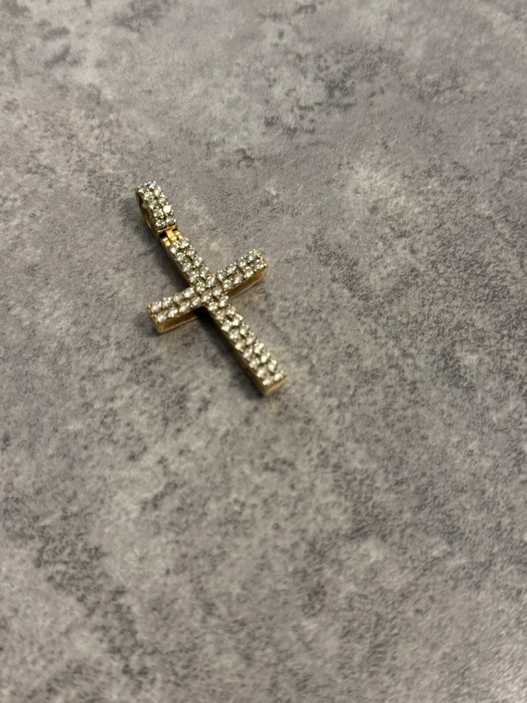 Gold Cross Pendant image indicator(3)