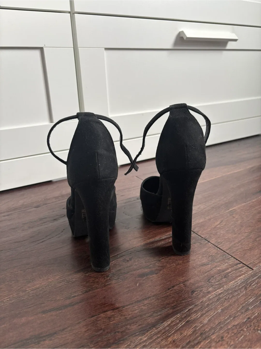 Forever 21 | Suede Platform Heels - size 5.5 image indicator(2)