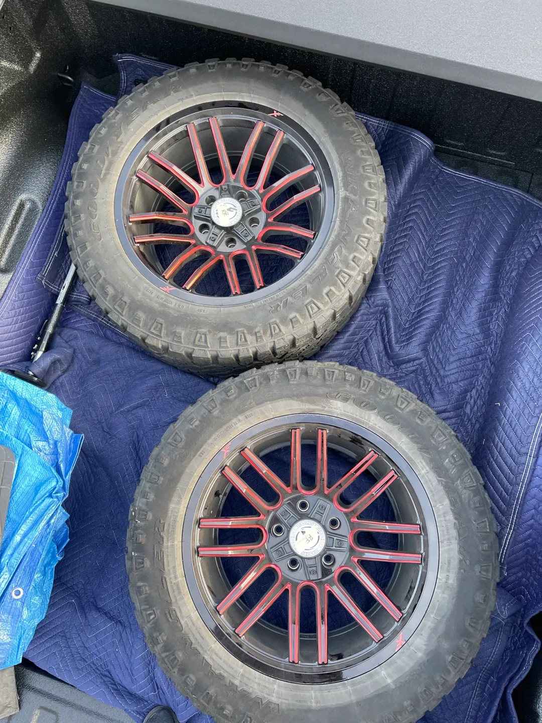 Set of 4 Black/Red Rims with Tires