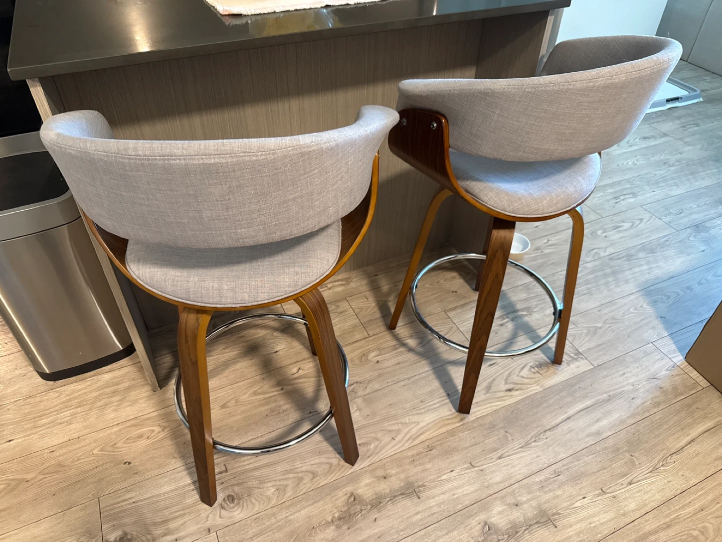 Set of 2 Bar Stools - Grey Fabric & Wood - photo 2