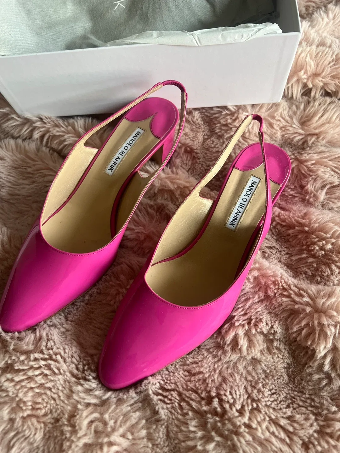 Manolo Blahnik Slingback Heels - Pink image indicator(2)