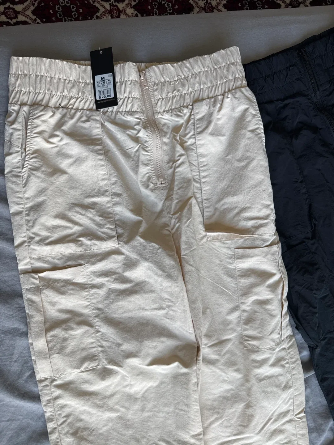 Forever 21 Beige Cargo Pants - Size M both image indicator(3)