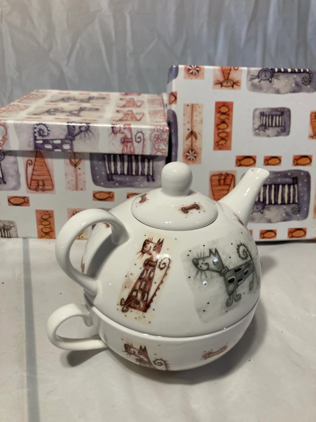 Mixed Home Goods Lot