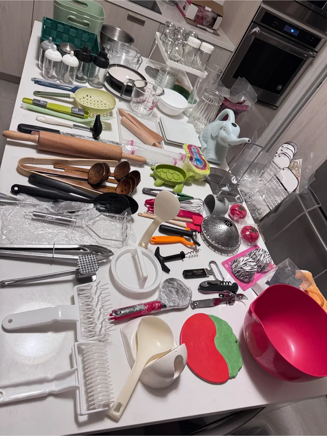 Kitchen Utensils - Rolling Pin, Spatulas, Whisks & More! image indicator(9)