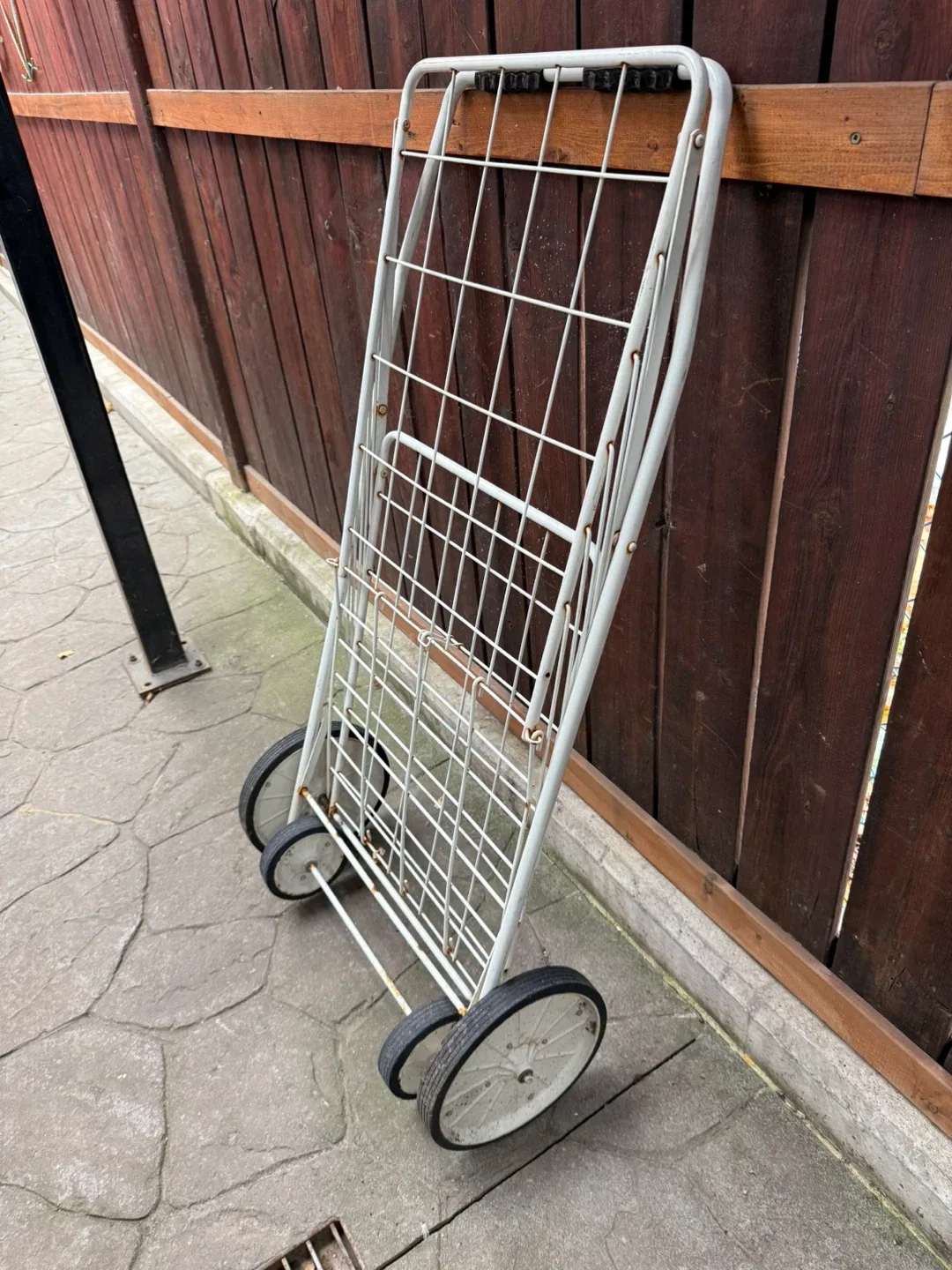 Folding shopping cart image indicator(2)