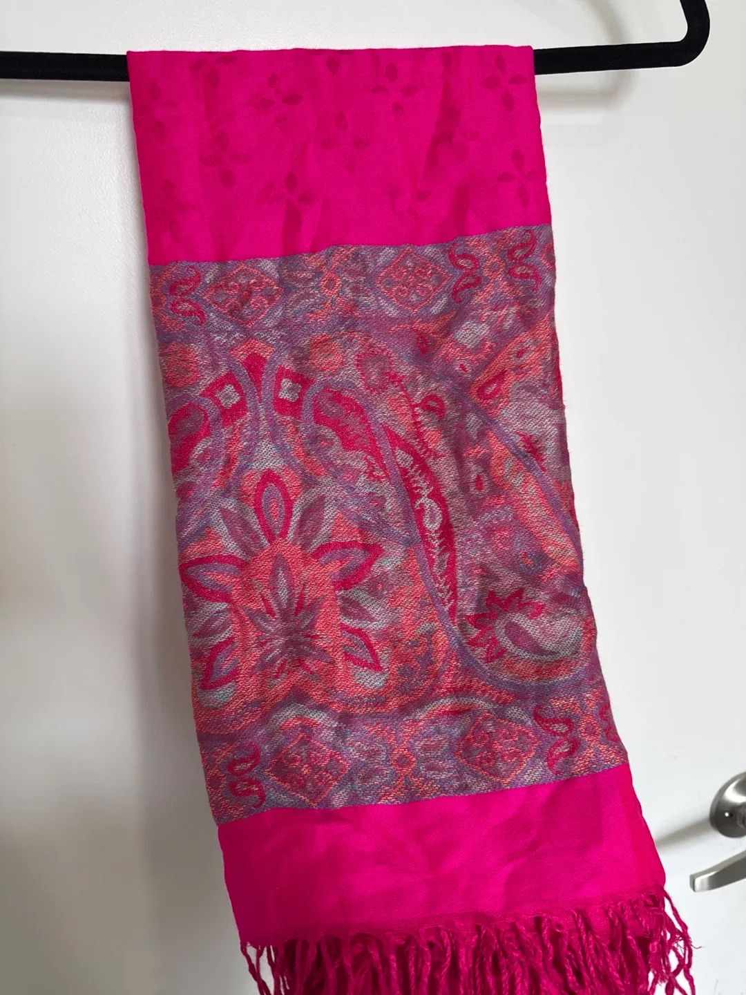 Pink Patterned Scarf image indicator(2)