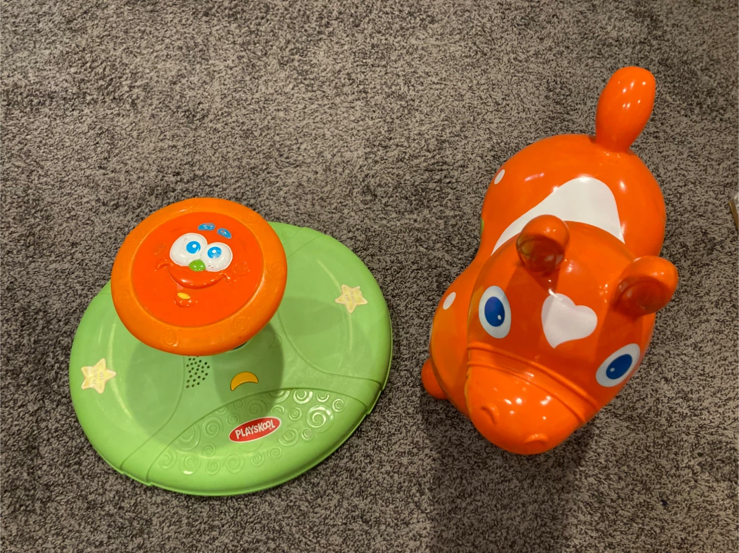 Playskool Sit ‘n Spin & Orange Inflatable Bouncy Horse - photo 3