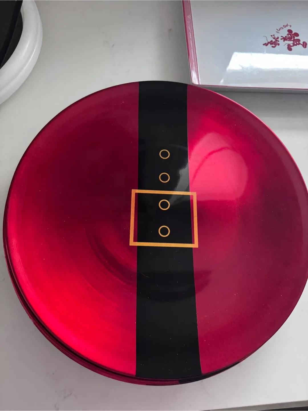 Disney Santa Charger Plates - set of 8 image indicator(2)