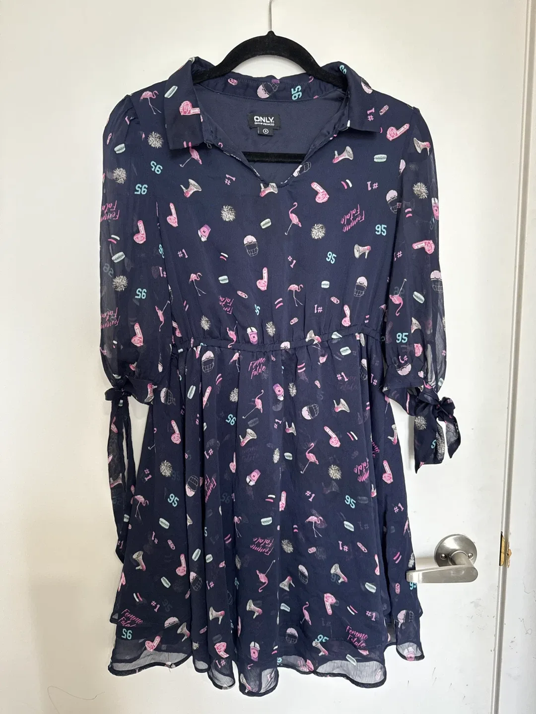 ONLY Love & Organized Dress - Size S image indicator(3)