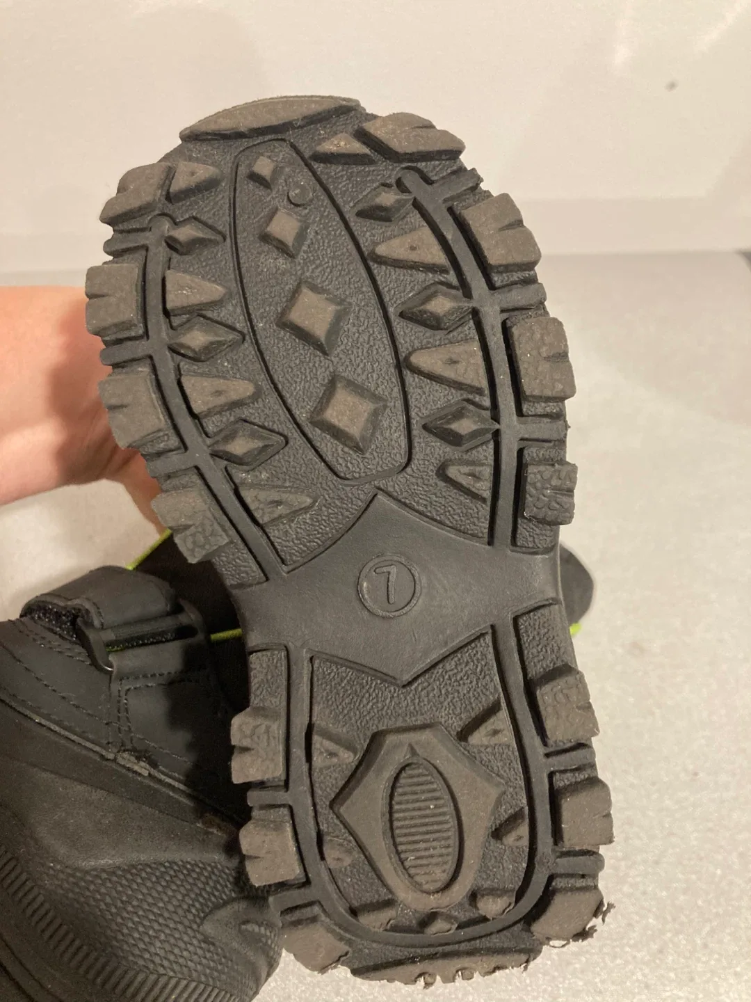 Tundra Kids Snow Boots - Size 7 image indicator(3)