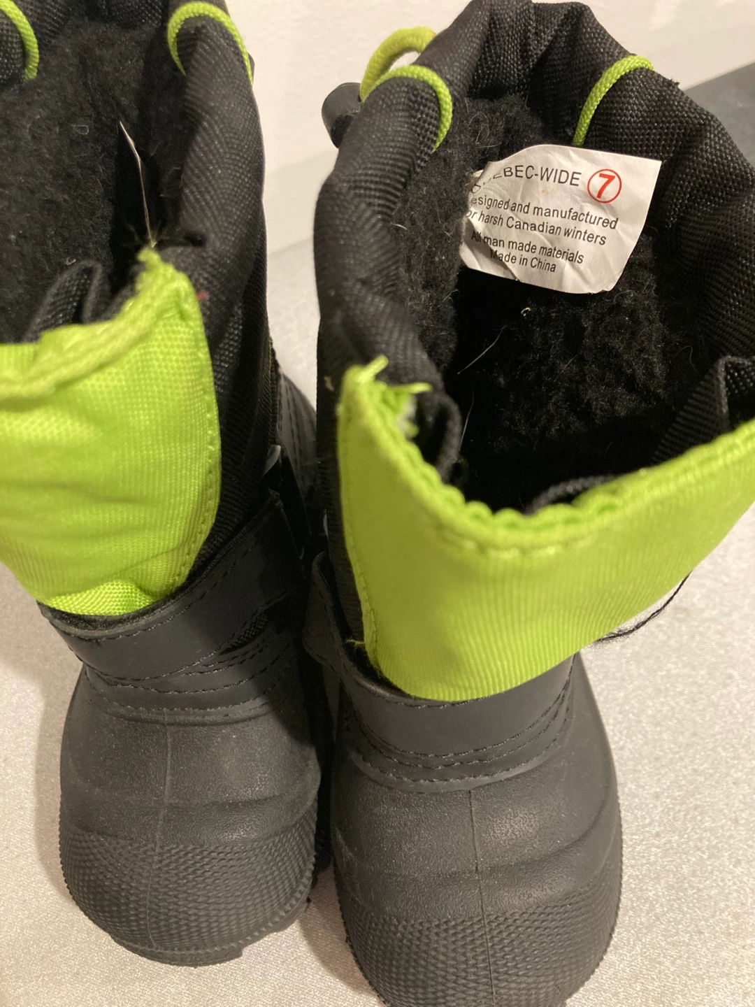 Tundra Kids Snow Boots - Size 7