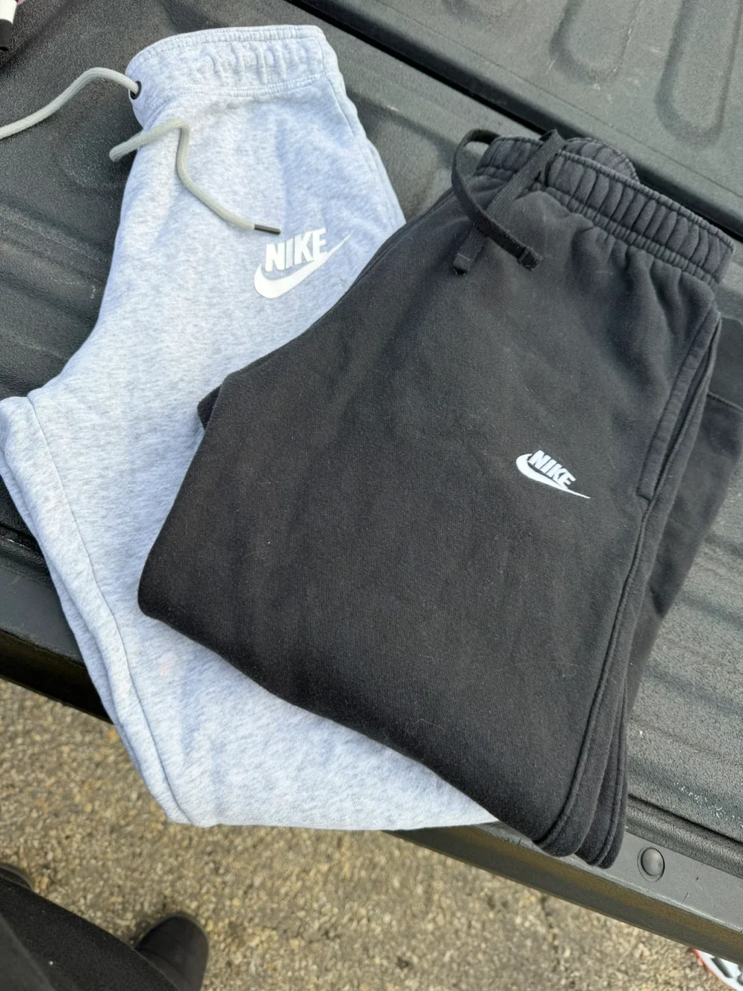 Nike Sweatpants - Grey & Black