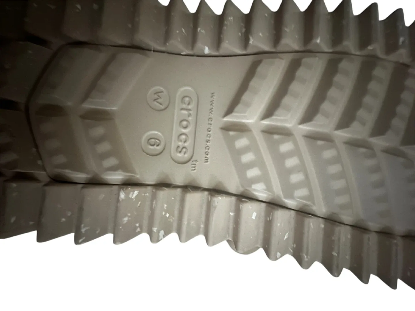 Crocs Classic Neo Puff Luxe Boot - Size 6 image indicator(4)