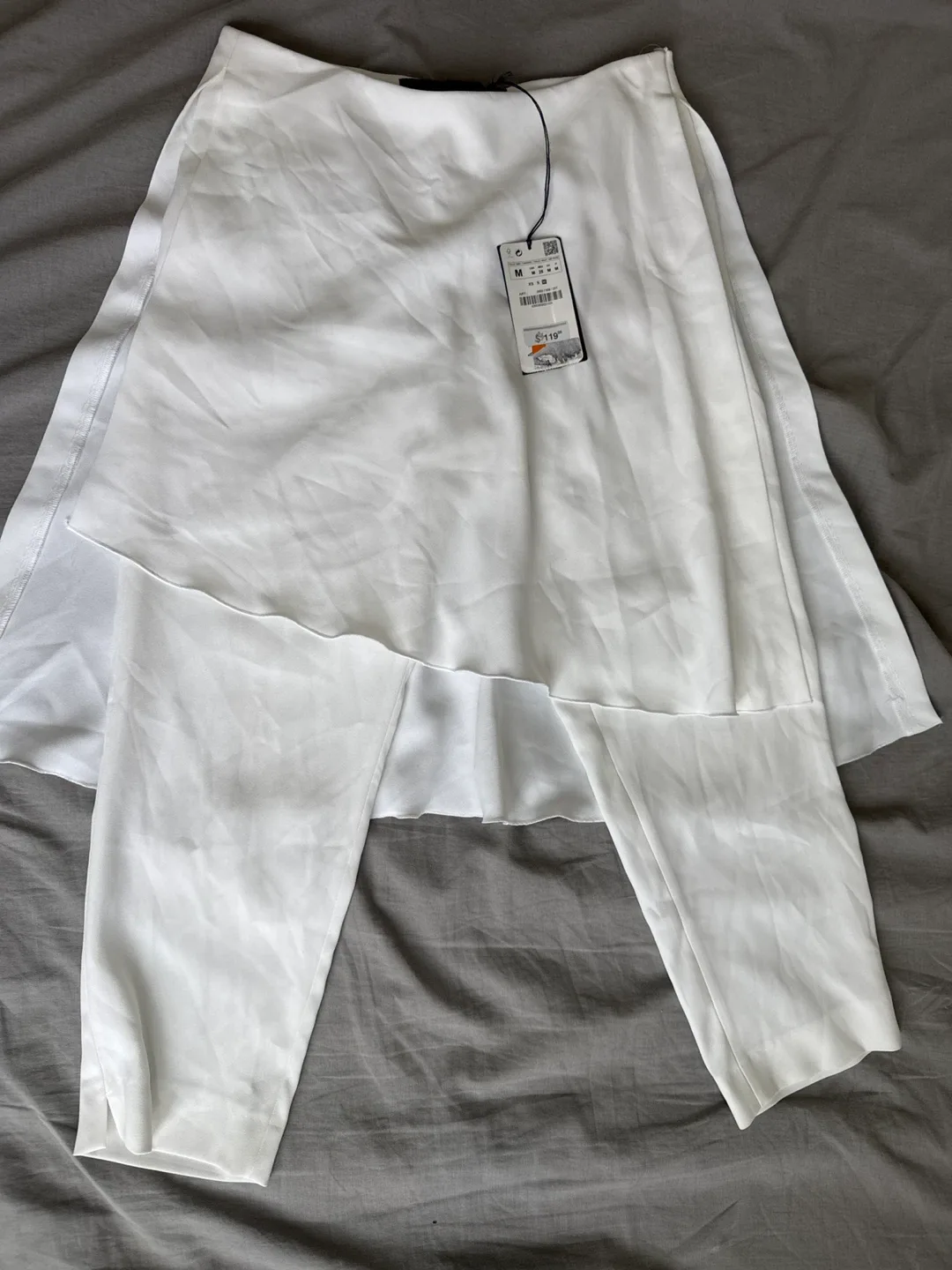 Zara White Layered Skirt Pants - Size M