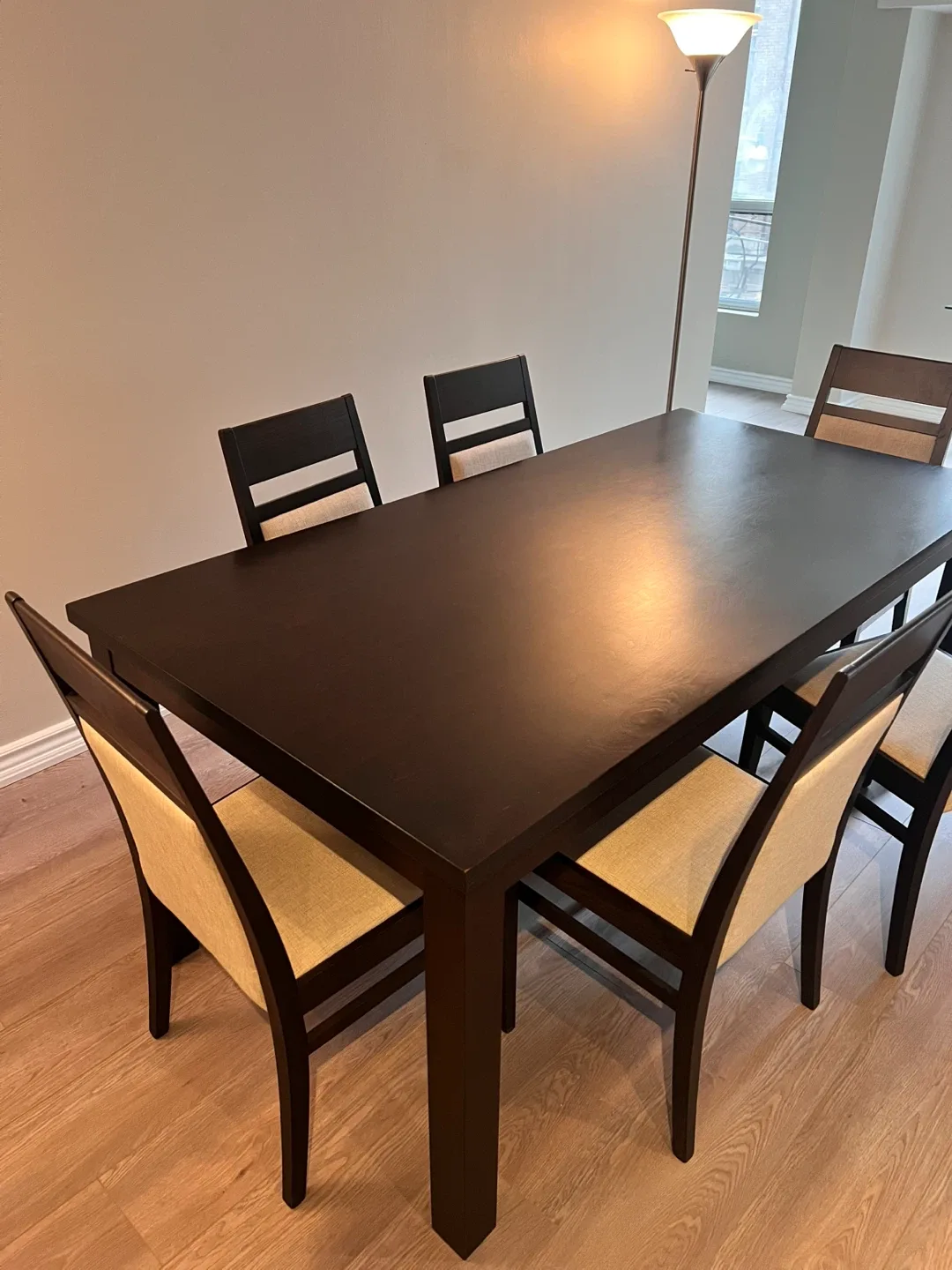 Dark wood table image indicator(8)