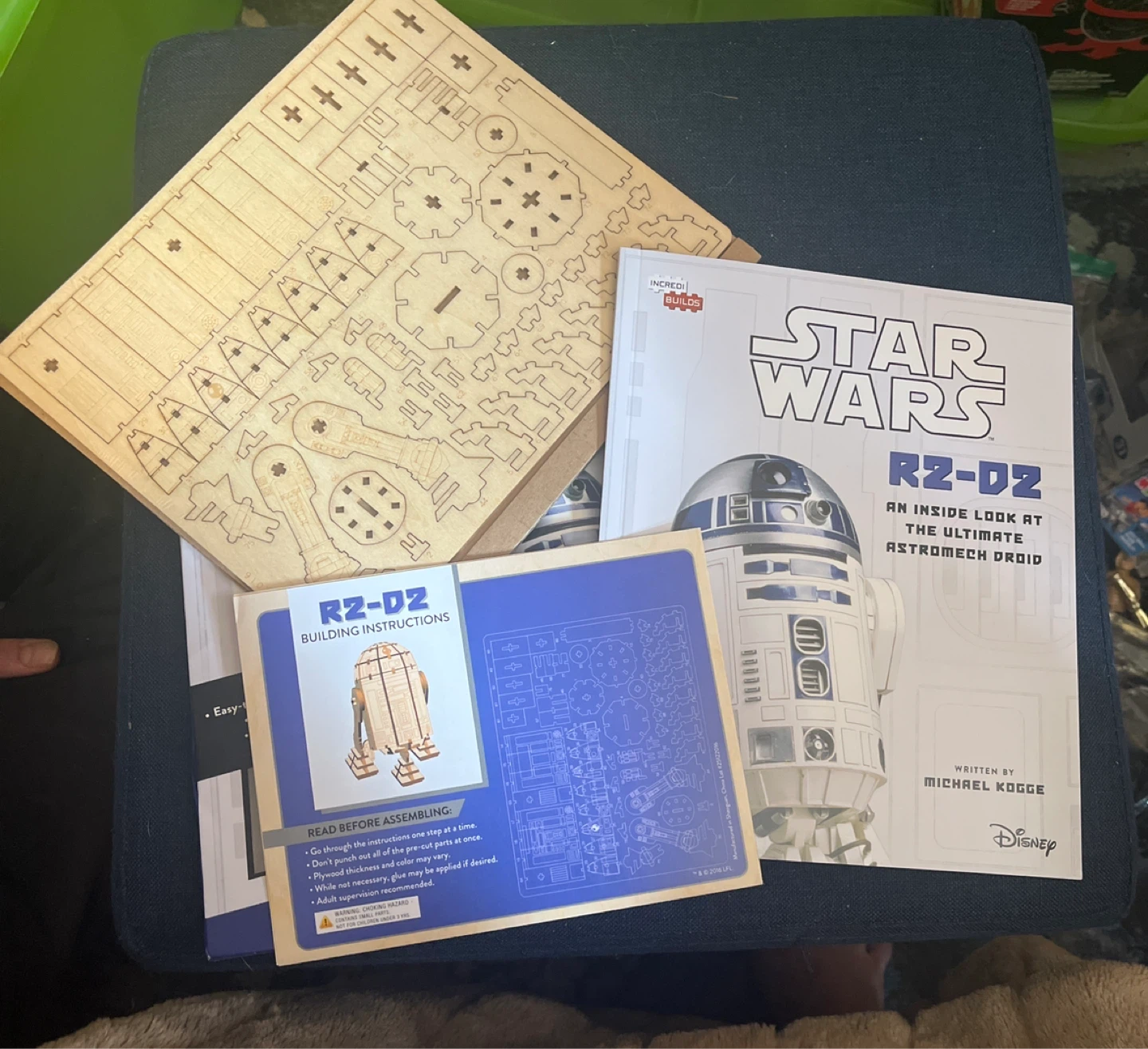 Star Wars R2-D2 3D Wood Model Kit - photo 4