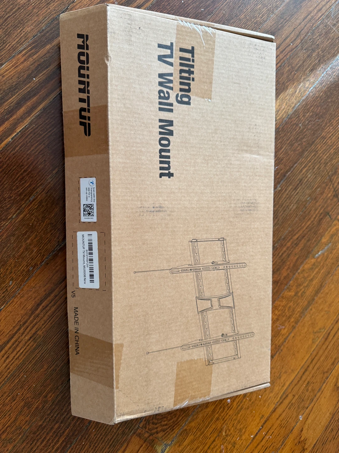LG 49" TV w/ Mountup Tilting TV Wall Mount - photo 5