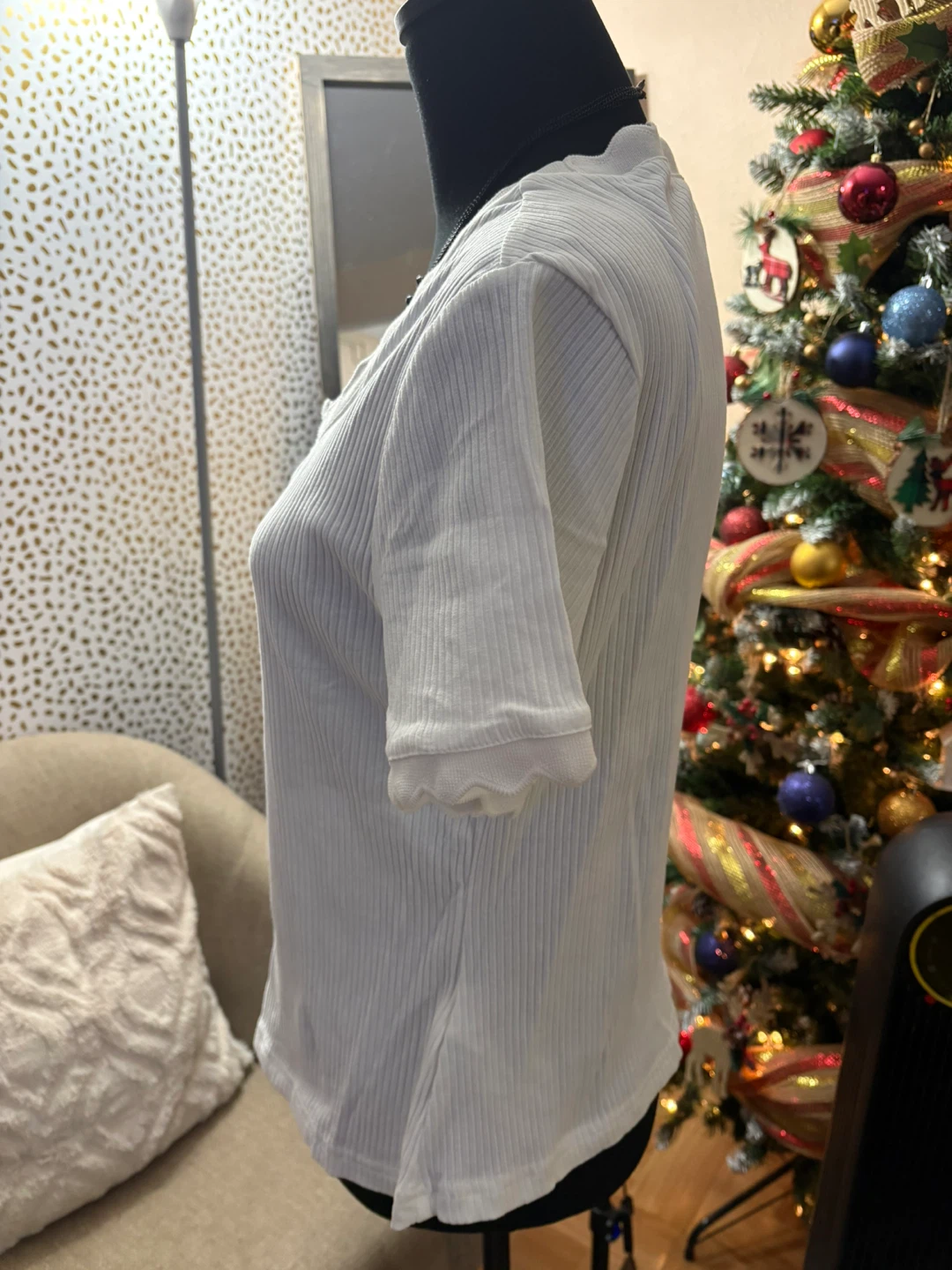 Shein Curve White Top - Size 0XL - photo 2