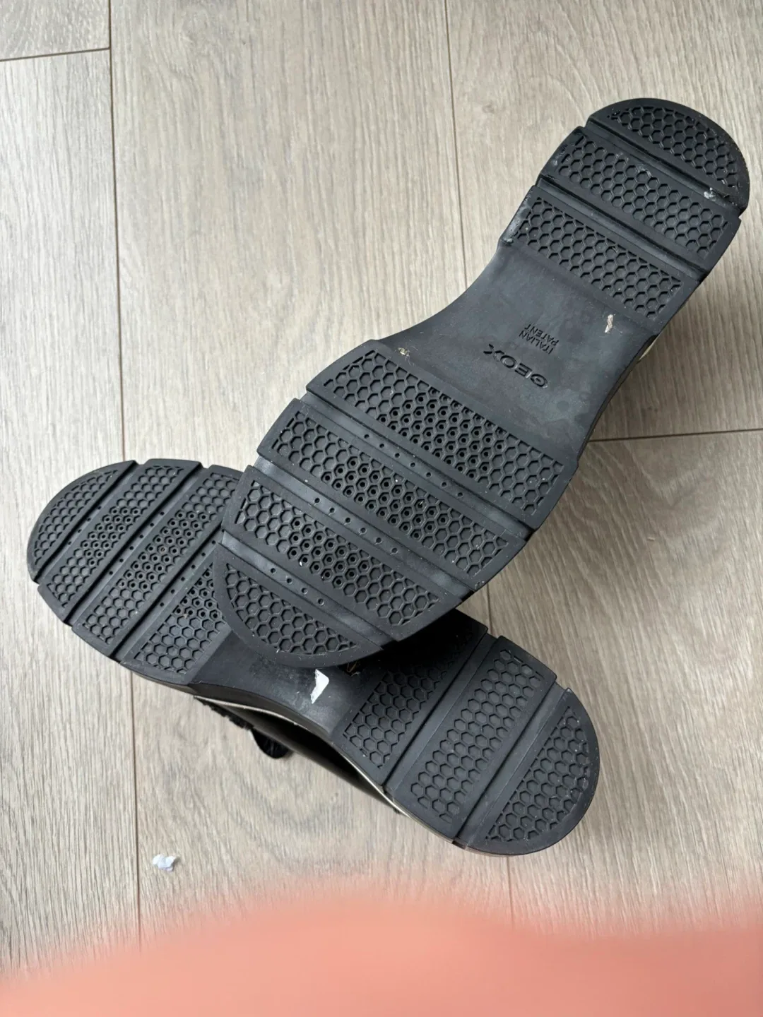 Geox Respira Black & White Loafers image indicator(3)