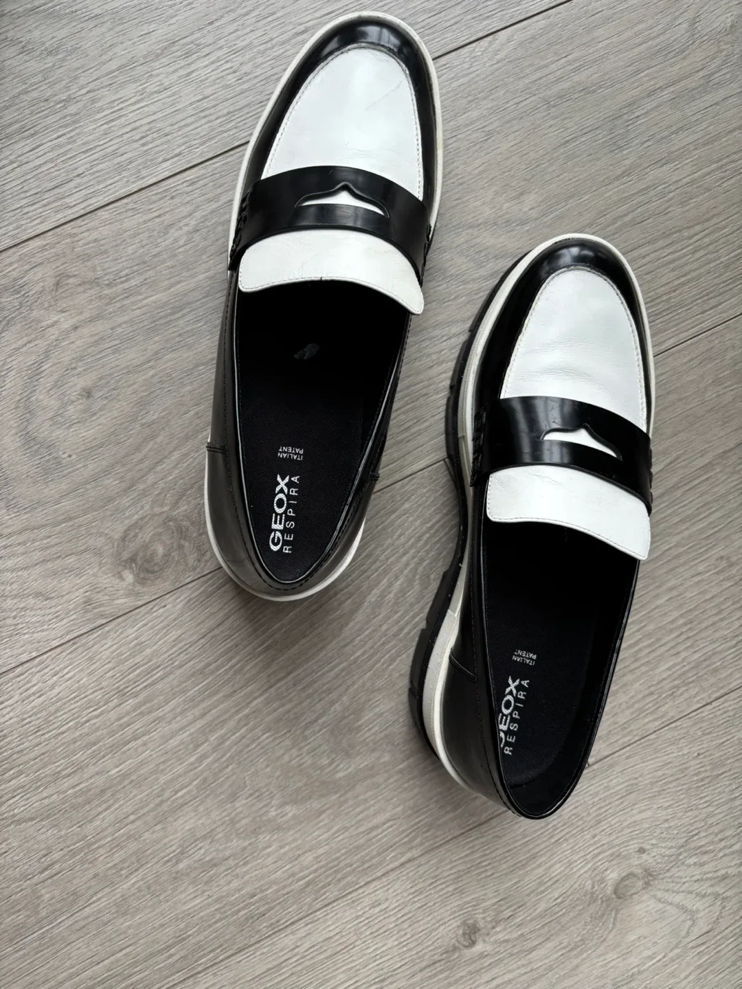 Geox Respira Black & White Loafers
