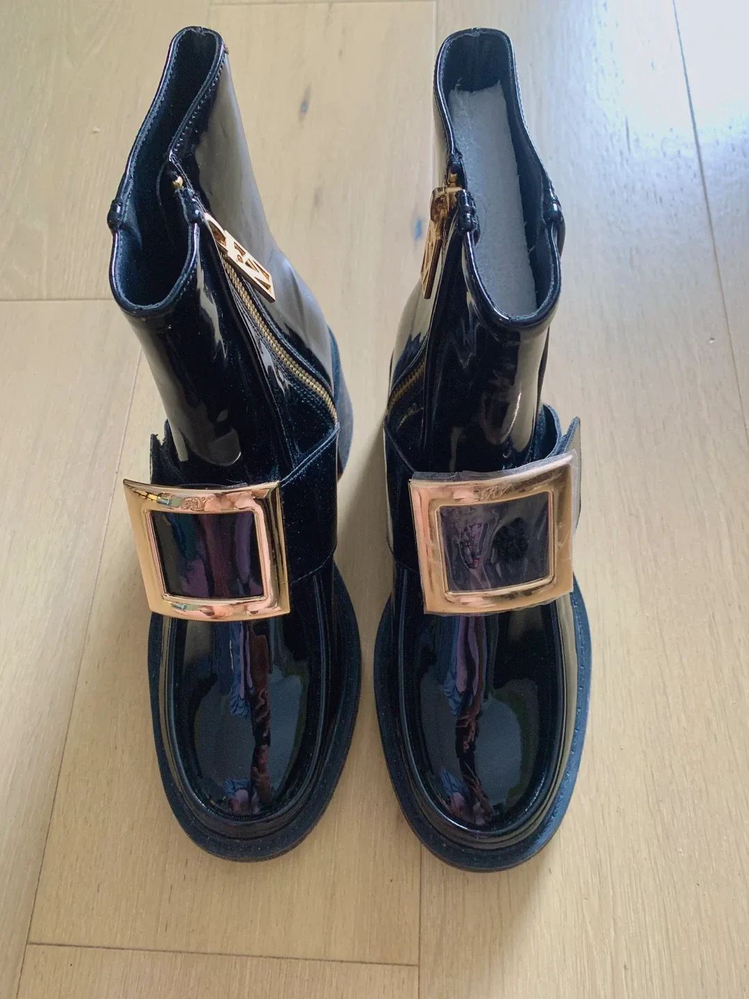 New Fashion Black Patent Leather Ankle Boots - Size 7 thumbnail