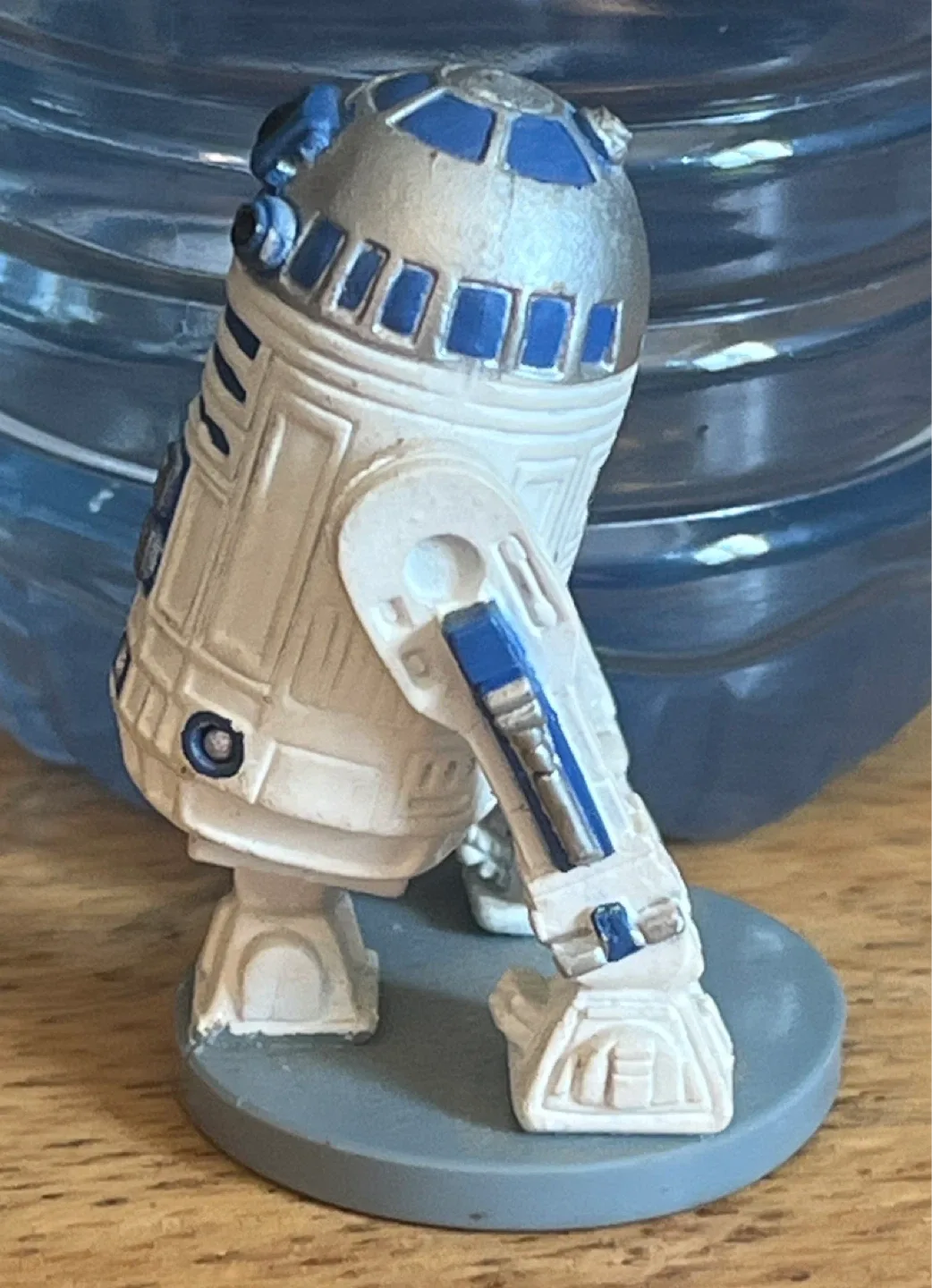 Star Wars R2-D2 Figurine image indicator(5)