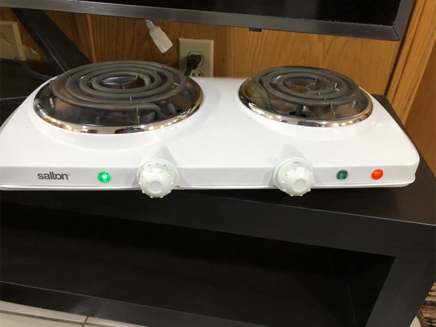Salton Double Burner stove