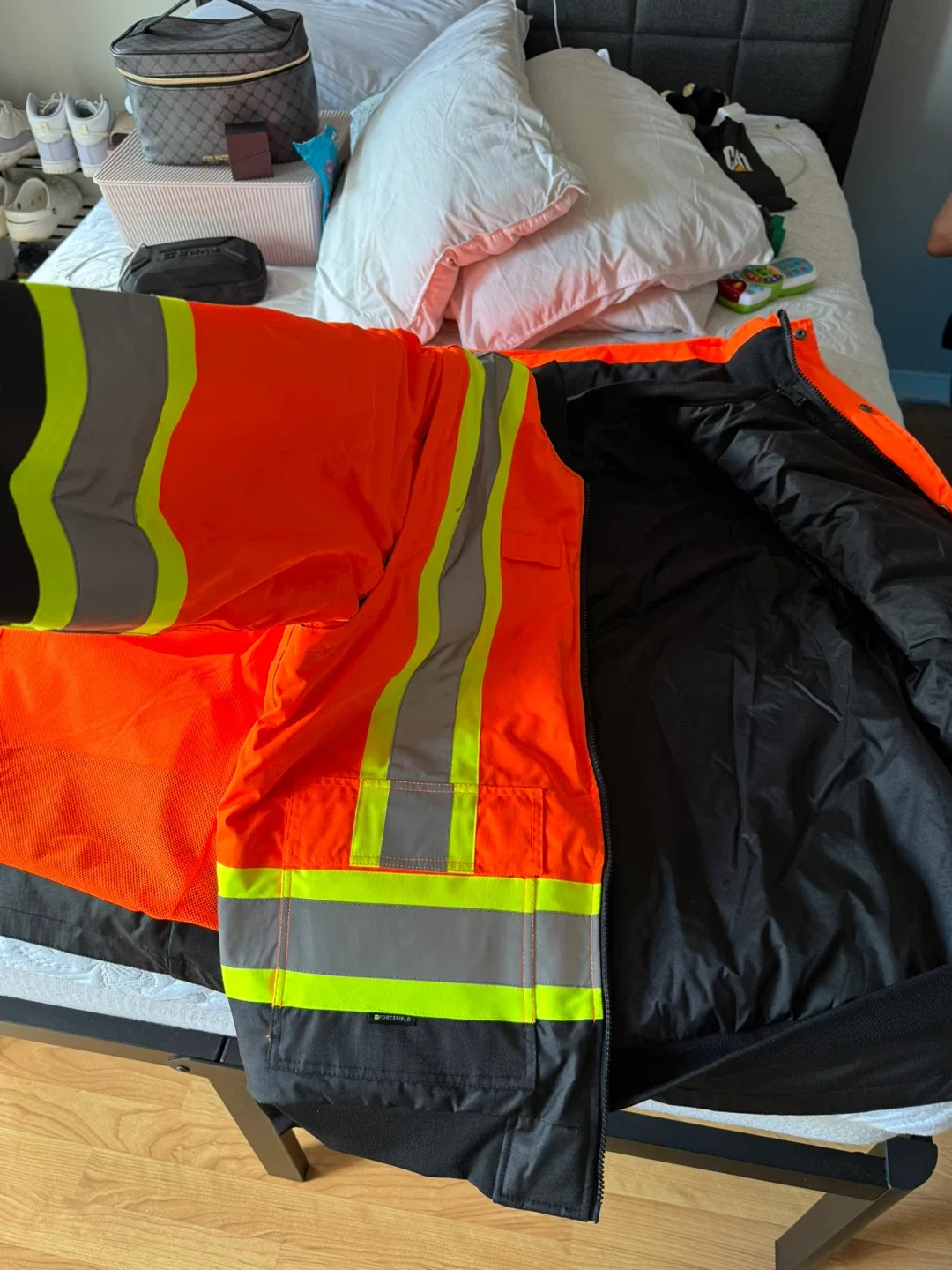 Forcefield Hi-Vis 4in1 Safety Jacket image indicator(2)